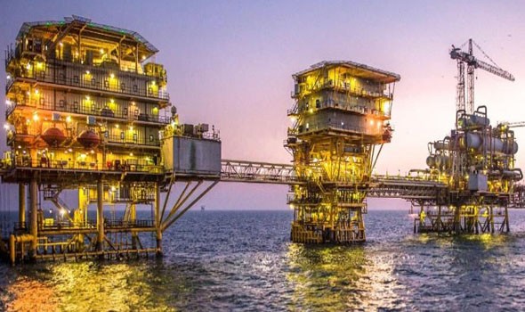 oil8 - السعودية ترفع أسعار النفط للأسواق الآسيوية والأوروبية في أبريل