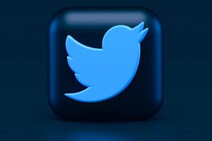1682474958 twitter3 420x280 - العلامة الزرقاء على "تويتر" تعود إلى حسابات مشاهير دون موافقتهم