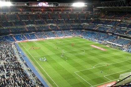 1682489700 Real Madrid16 420x280 - ريال مدريد يهزم سيلتا فيغو ويواصل ملاحقة برشلونة في الدوري الإسباني