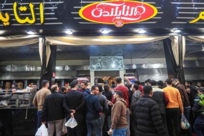 1E3A1124 420x280 - انتعاش المطاعم في قطاع غزة... استثمارات تحتمي بالاستهلاك