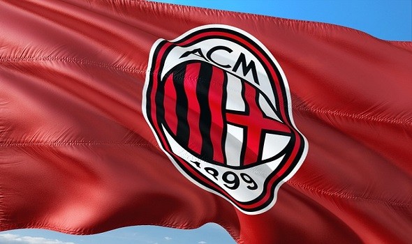 AC Milan - ميلان يفرض التعادل على نابولي ويبلغ نصف نهائي "الأبطال"