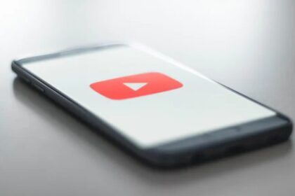 arabstoday The YouTube1 420x280 - يوتيوب يشدد قواعده بخصوص فيديوهات اضطرابات الأكل