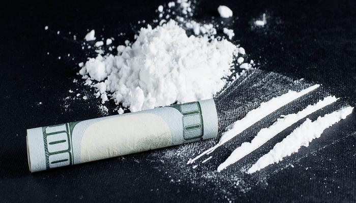 173 233408 europe drugs cocaine 700x400 - الحرس الوطني: تفكيك شبكة لتهريب الكوكايين من احدى دول أمريكا اللاتينية