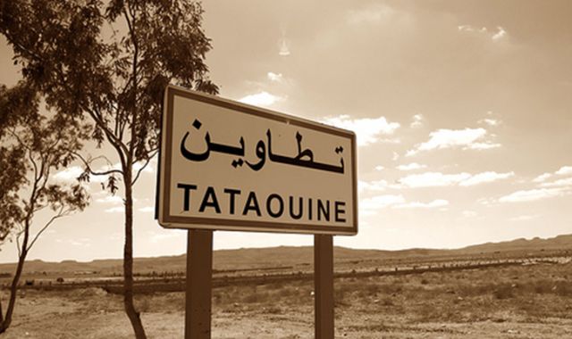 tatawin - تطاوين/ أعوان وإطارات شركة البيئة والبستنة والغراسة في إضراب