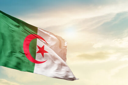 0376 420x280 - أول تعليق من الجزائر بعد مقتل مغربي وفرنسي بنيران خفر سواحلها