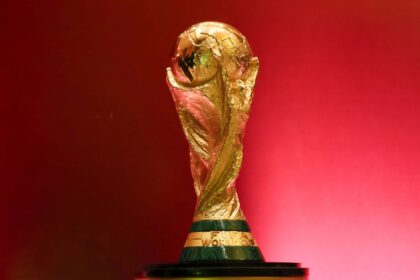 World Cup trophy general view 420x280 - المغرب يفوز مع إسبانيا والبرتغال بتنظيم كأس العالم 2030